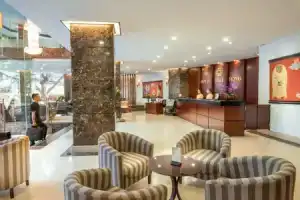 May De Ville Hotel City Center, Ханой