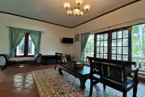 Tuna Resort, Раваи