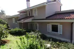 Villa Slava, Малинска