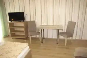 Csilla apartman, Хайдусобосло