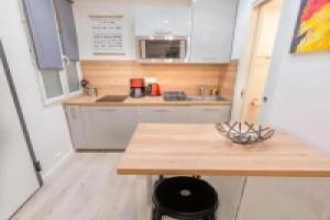 VIEUX NICE 4 studio STUDIO 2P hyper centre optimise, Ницца