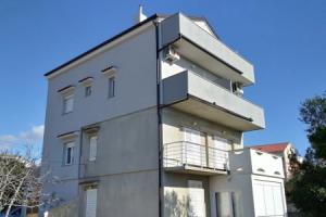 Lovely one Bedroom Apartment Mary in the Center, Новаля