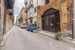Alabardieri Apartments by Wonderful Italy, Палермо