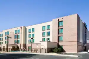 Spark by Hilton San Antonio Airport, Сан-Антонио