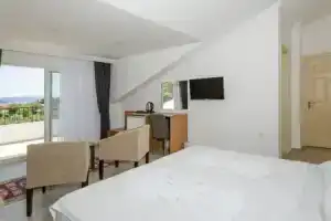 Kerem Apart Hotel, Гечек