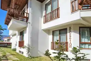 Отель «Akcapinar Korfez Butik Otel», Акьяка