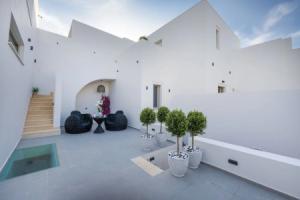 La Madeleine Oia, Ия