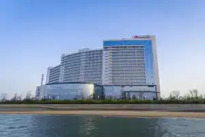 Отель «Marriott Yantai», Далянь