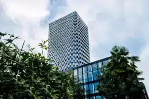 Maritim Hotel Plaza Tirana, Тирана