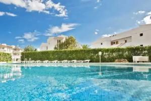 Apartamentos Llevant, Порт-де-Полленка