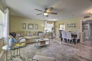 Cozy Sarasota Retreat - 3 Blocks to the Coast!, Сарасота