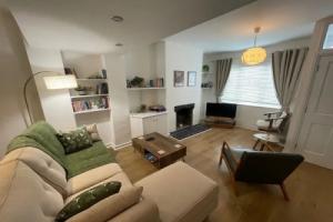 Familyfriendly - Sleeps6 - Privateparking - Garden, Бирмингем