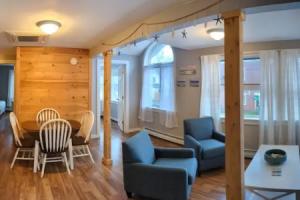 Bar Harbor Main Street Apartments, Бар-Харбор