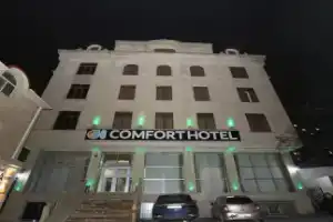 ART Hotel Baku, Баку