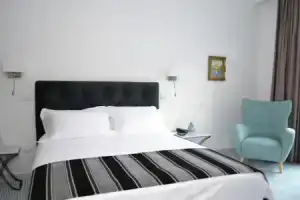 Hotel «Myrtus», Агрополи