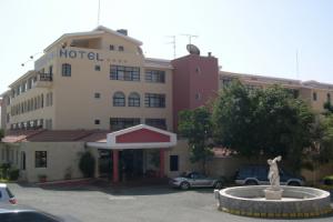 Episkopiana Hotel & Sport Resort, Эпископи