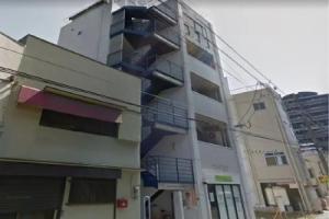 Amp Flat Ekimianmi P 302 & 401 / Vacation Stay 4916, Фукуока