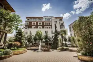 Prestige Hotel Tirana, Тирана