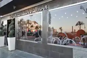 Отель «Estrella del Mar», Пенискола