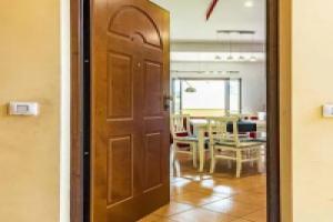 Relax Apartment, Ладисполи