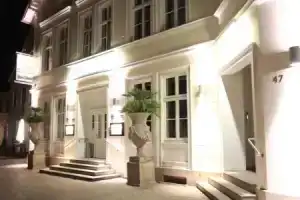 König`s Hotel am Schlosspark, Реда-Виденбрюк