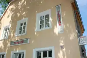 Pension Am Werder, Бернбург