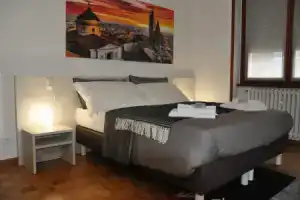 CityWalls Guest House Bergamo, Бергамо