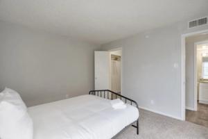 Spacious Midland Getaway, Мидленд