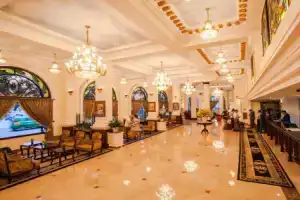 Hotel «Majestic Saigon», Хошимин