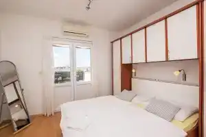 Apartments and Rooms Mare, Водице