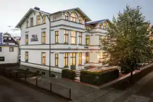 OSTKÜSTE Villa Steigel Design Apartments, Альбек
