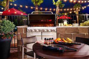 Отель «TownePlace Suites by Marriott Charleston-North Charleston», Чарлстон