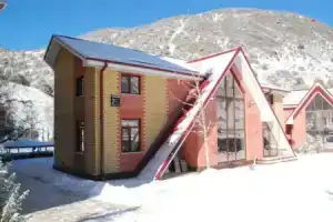 Гостиница «Everest Plaza», Заамин
