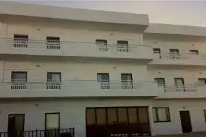 Sunset Beach Hotel, Коккини-Хани