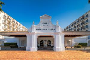 Отель «H10 Andalucía Plaza - Только для взрослых», Марбелья