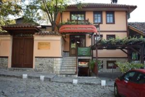 Family Hotel at Renaissance Square, Пловдив