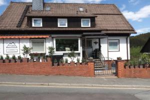 Large Apartment in Wildemann in the Upper Harz, at the Edge of the Forest, Вильдеманн