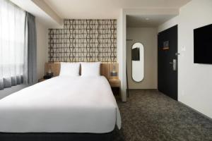 Oakwood Hotel Oike Kyoto, Киото