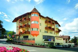 Hotel «Millanderhof», Брессаноне