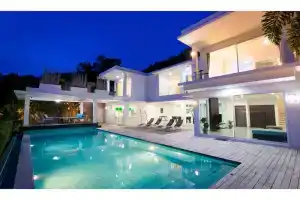 Baan Siant Tropez Villa, Ката