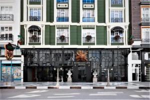 rÖNesans lİFe Hotel, Ван