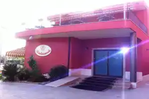 Hotel Ristorante Cordial, Комизо