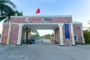 Sun And Sea Resort HuẾ, Хюэ