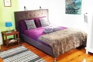 Romantic quiet studio on the canal, Амстердам