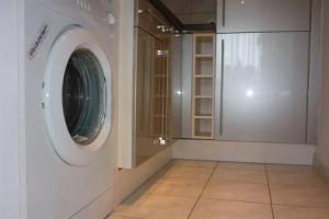 Offenbach city apartment, Оффенбах