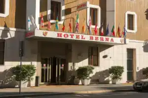 Hotel «Berna», Милан