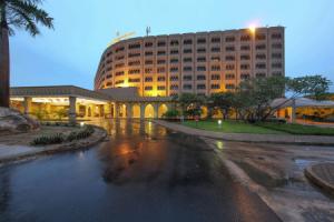 Dar es Salaam Serena Hotel, Дар-Эс-Салам