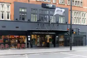 Radisson Blu Edwardian Grafton Hotel, London, Лондон