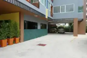 The Right Resort, Паттайя