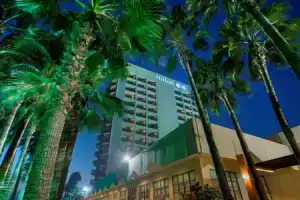 Отель «Mersin HiltonSA», Мерсин